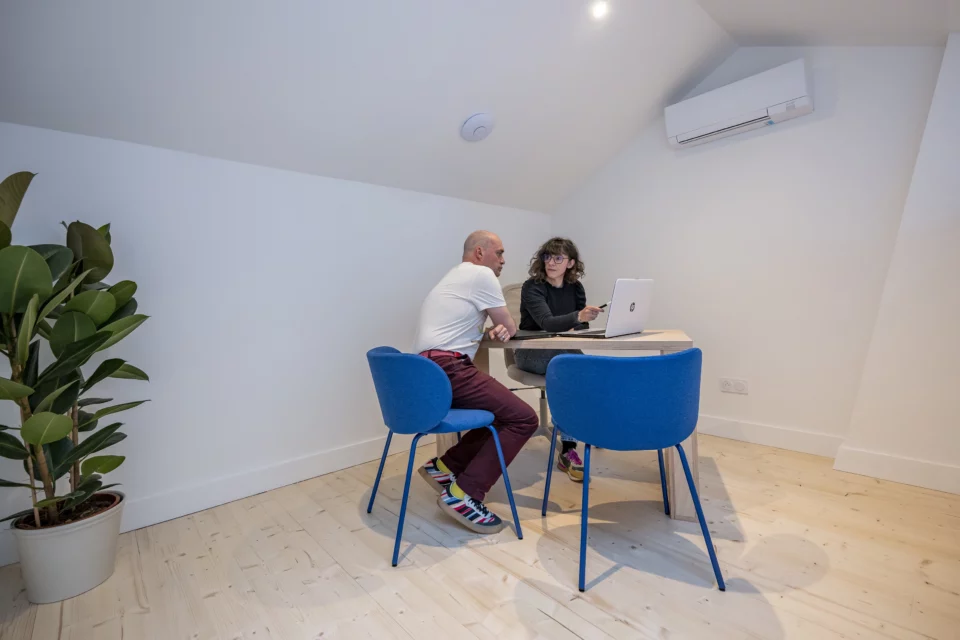 Bureau isolé